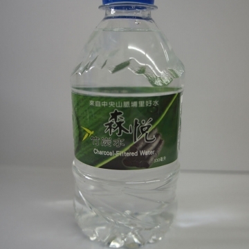 森悅竹炭水 330ml